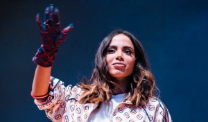 Anitta é massacrada na web após declaração polêmica sobre brasileiros: &#039;Podre&#039;. Entenda!