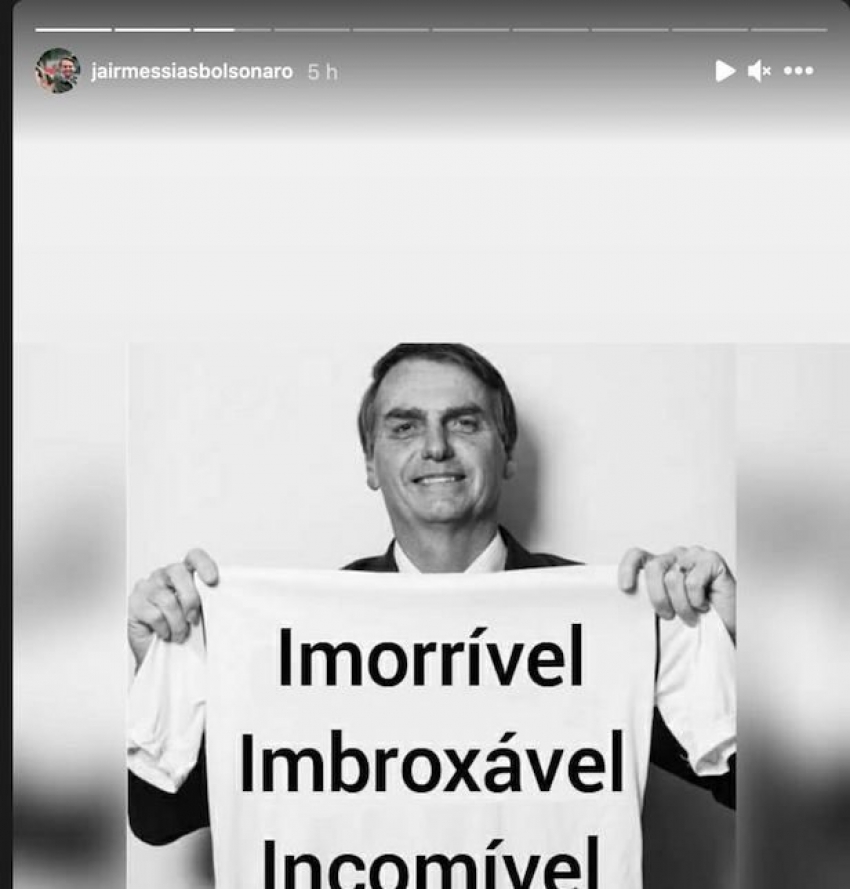 Em dia de protestos contra governo, Bolsonaro reage nas redes sociais