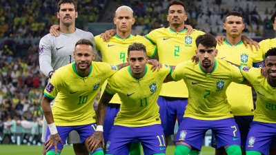 aphinha defende Neymar após haters comemorarem lesão