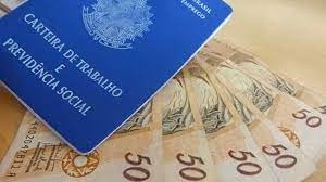 Governo propõe salário mínimo de R$ 1.294 para 2023