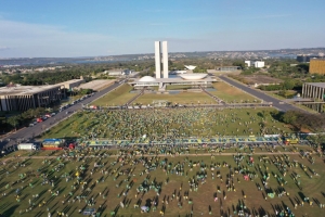 Brasil tem dia de manifestações em apoio ao governo do presidente Jair Bolsonaro