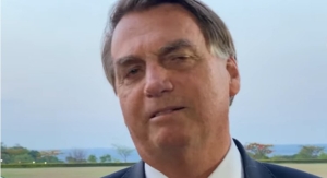 Bolsonaro sobre veto à distribuição de absorventes: &#039;Sou obrigado&#039;