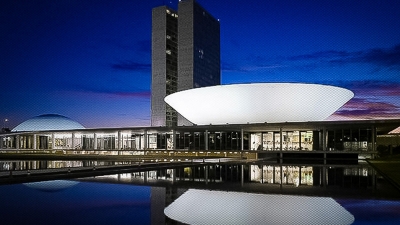 Câmara aprova aumento de salário de presidente, ministros e parlamentares a R$ 46,4 mil