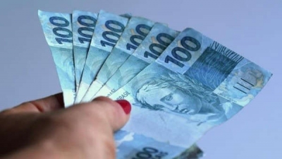 Governo antecipa 13º salário dos aposentados do INSS; calendário de pagamentos já foi definido